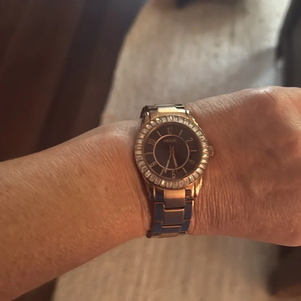 Relic rose gold